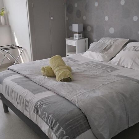 Appartement Independant Ar Neiz Фуенан Екстериор снимка